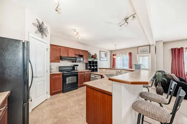 292 Taralake TER NE, Calgary, AB T3J0A1