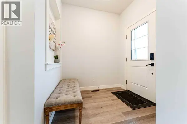 54 Evansfield Green NW, Calgary, AB T3P1J9