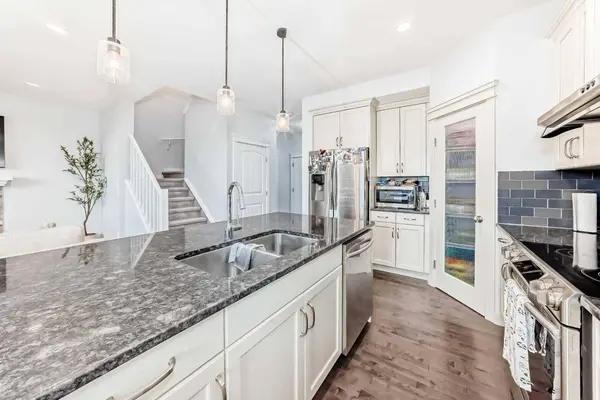 51 Evanscrest WAY NW, Calgary, AB T3P 0P9