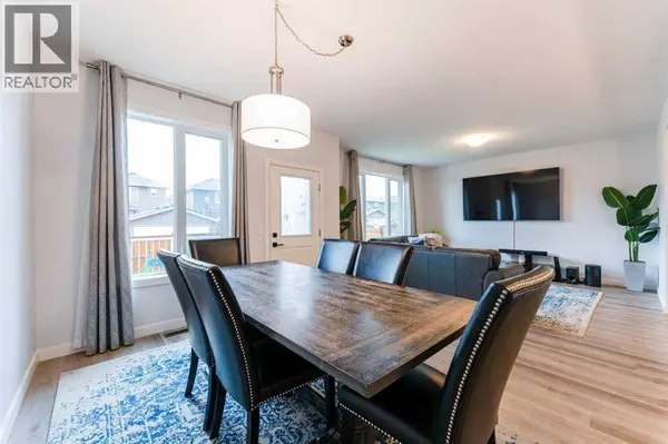 54 Evansfield Green NW, Calgary, AB T3P1J9