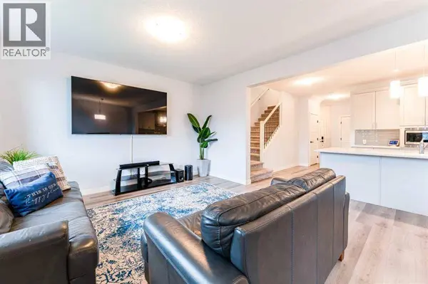 54 Evansfield Green NW, Calgary, AB T3P1J9