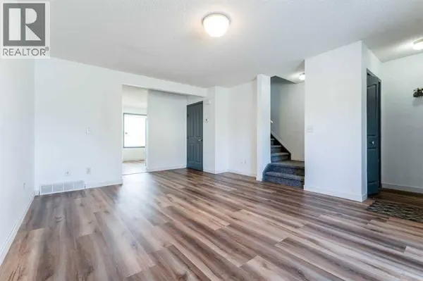 2102, 111 Tarawood Lane NE, Calgary, AB T3J5C2