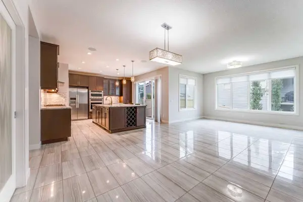 189 Evansridge VW NW, Calgary, AB T3P 0N3