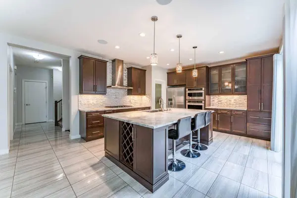 189 Evansridge VW NW, Calgary, AB T3P 0N3