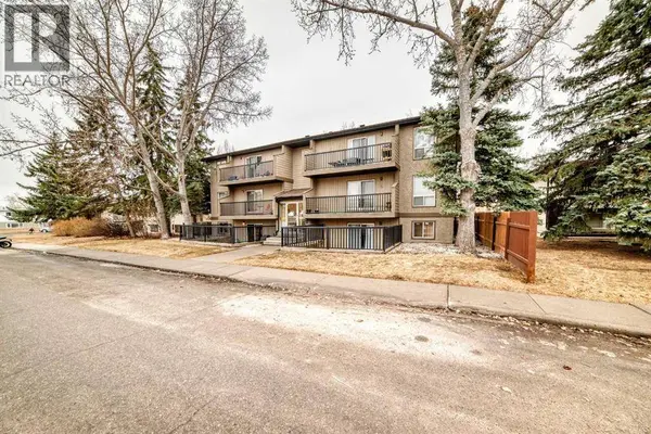 105, 4311 73 Street NW, Calgary, AB T3B2N2