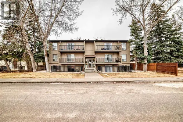 105, 4311 73 Street NW, Calgary, AB T3B2N2