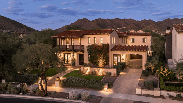 feature image of Elevated Desert Living in the Heart of Silverleaf