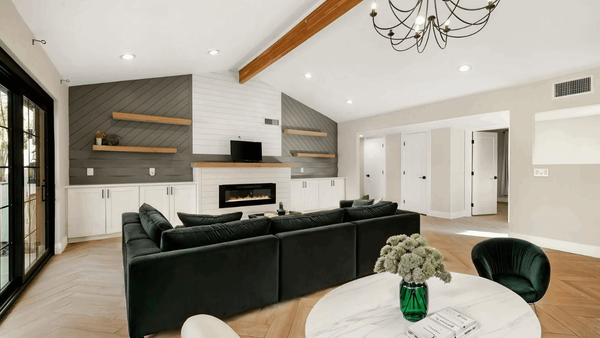 feature image of Updated Arcadia Lite Ranch Home in one of Phoenix's Most Desirable Neighborhoods 