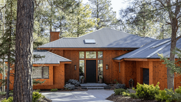 Refined Mountain Retreat with Panoramic Views in Forest Highlands