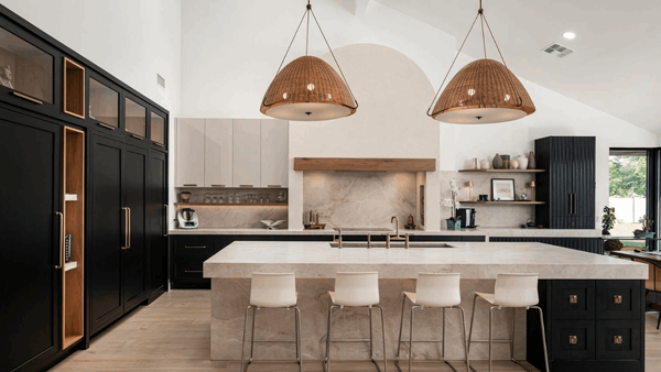 Private Camelback Mountain Retreat with Expansive Grounds and Resort-Style Living