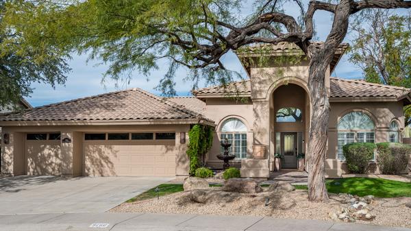 feature image of Modern North Scottsdale Living Redefined in Estates at Ironwood Village