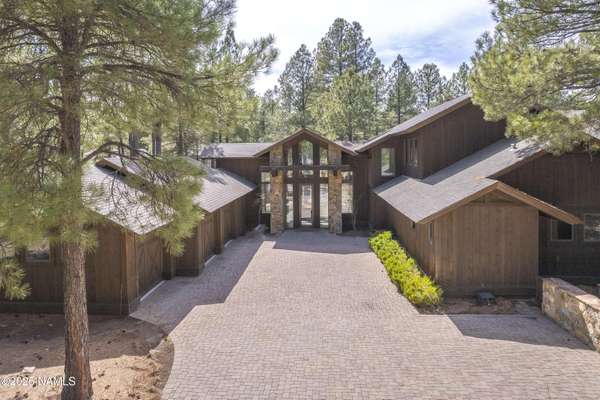 1750 Bessie Kidd Best, Flagstaff, AZ 86005
