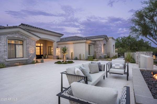 8702 E REMUDA Drive, Scottsdale, AZ 85255