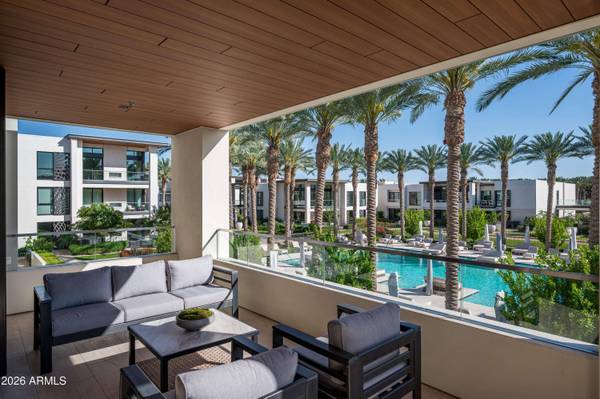 6587 N Palmeraie Boulevard #2002, Paradise Valley, AZ 85253