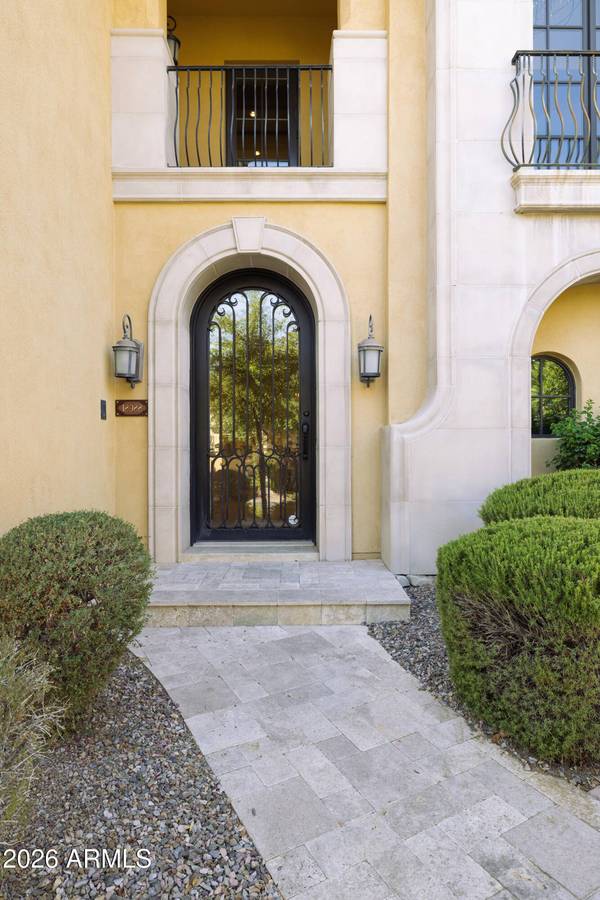 18988 N 101ST Street, Scottsdale, AZ 85255
