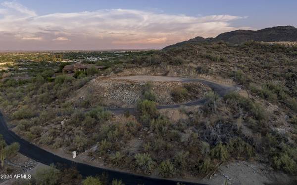 6041 E FOOTHILL Drive N, Paradise Valley, AZ 85253