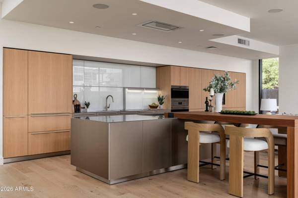 4849 N CAMELBACK RIDGE Drive #B108, Scottsdale, AZ 85251