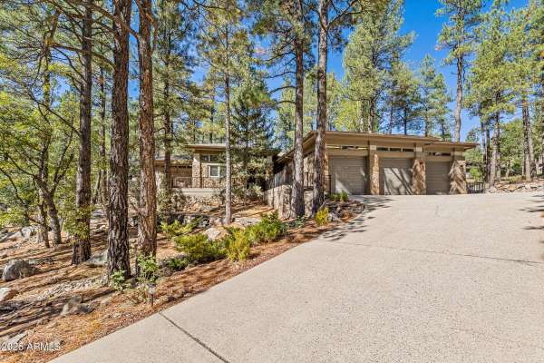 3739 RICHARD KERN --, Flagstaff, AZ 86005