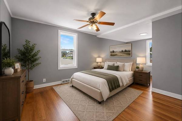 496 Tucker St, Fall River, MA 02721