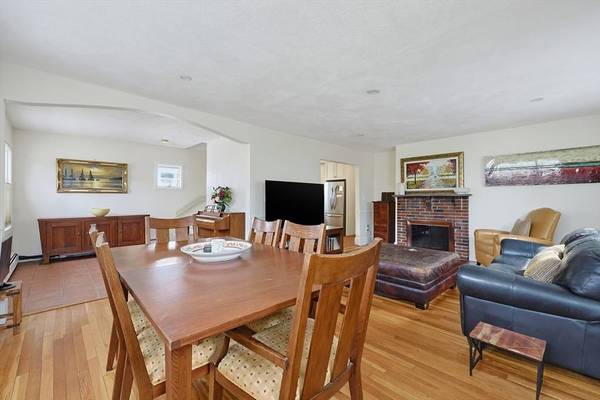 68 Lancaster Ave, Revere, MA 02151