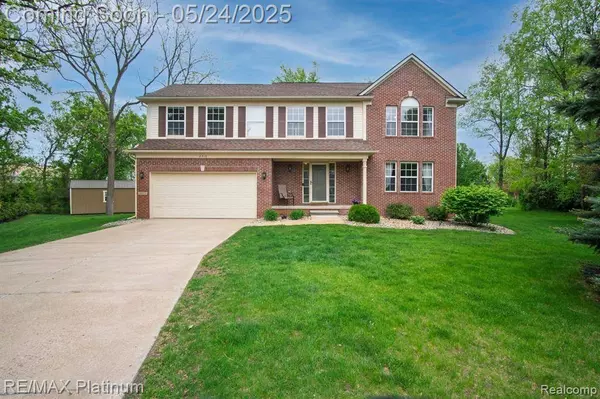 8313 Mill Pointe Court, Goodrich Vlg, MI 48438