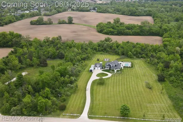 7794 Currie Road, Salem Twp, MI 48168