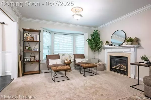 6103 SHADETREE Court, Genoa Twp, MI 48843