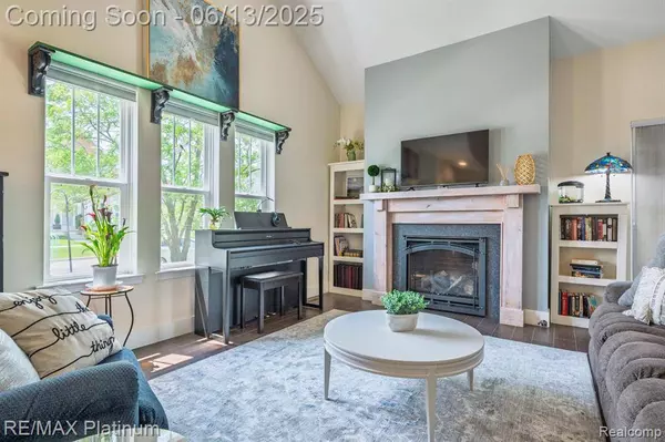 314 Dorchester Drive, Howell, MI 48855