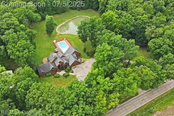 11600 Mount Hope Road, Waterloo Twp, MI 49259