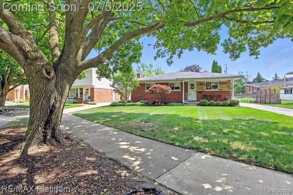 11634 Spicer Drive, Plymouth, MI 48170