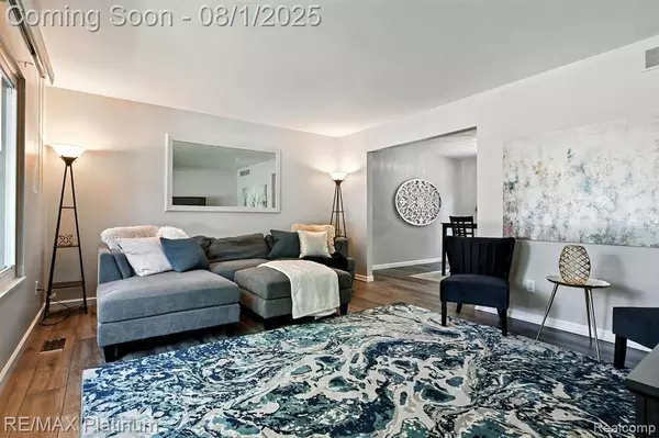 6339 Chaparral Drive, Green Oak Twp, MI 48116