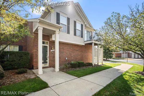 44068 Elm Drive 139, Sterling Heights, MI 48313