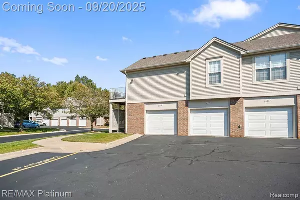 44068 Elm Drive 139, Sterling Heights, MI 48313