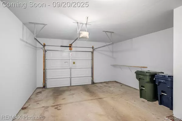 44068 Elm Drive 139, Sterling Heights, MI 48313