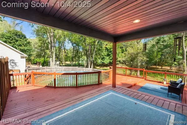 3388 Hogback Road, Handy Twp, MI 48836