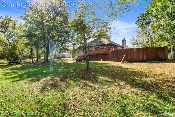 3388 Hogback Road, Handy Twp, MI 48836