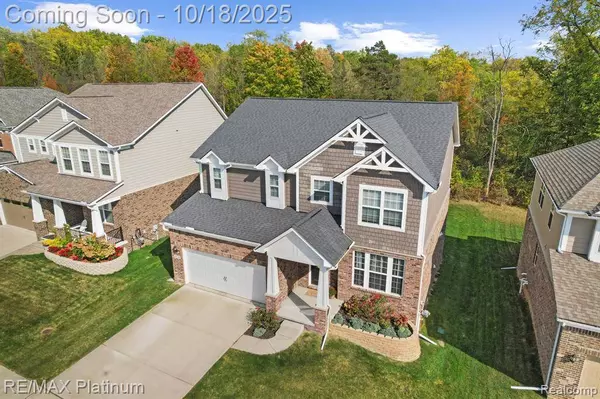 28140 Hummingdale Circle, Novi, MI 48377