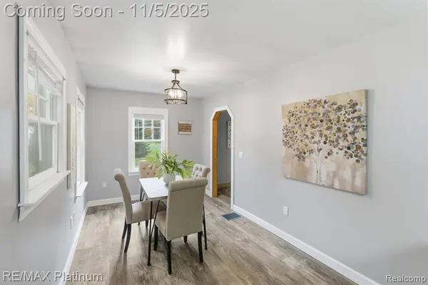 5315 E Allen Road, Webberville Vlg, MI 48892