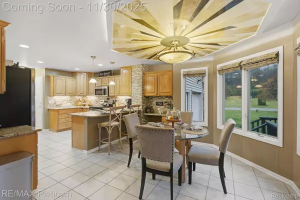 4428 Sundance CIR, Howell, MI 48843