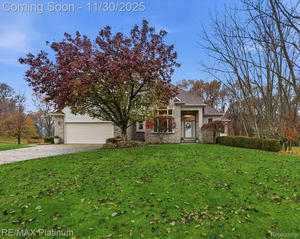 4428 Sundance CIR, Howell, MI 48843