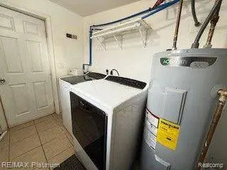 8573 PORTAGE LAKE BLVD, Pinckney, MI 48169