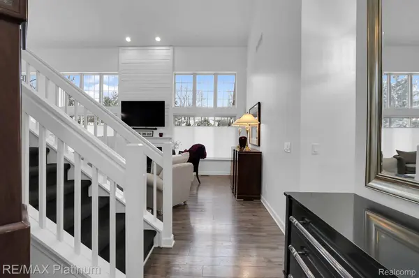 4455 Quebec LN, Brighton, MI 48116