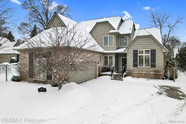 4455 Quebec LN, Brighton, MI 48116