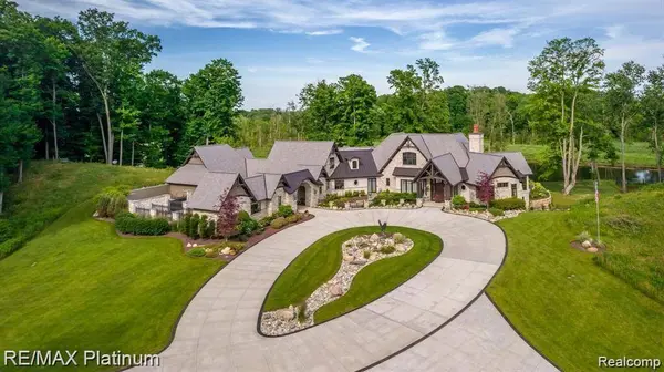 1286 Gray Fox CT, Marion Township, MI 48843