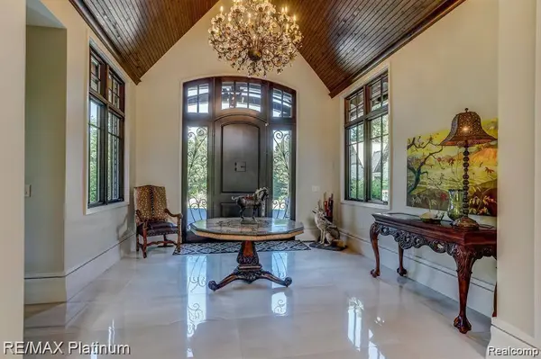 1286 Gray Fox CT, Marion Township, MI 48843