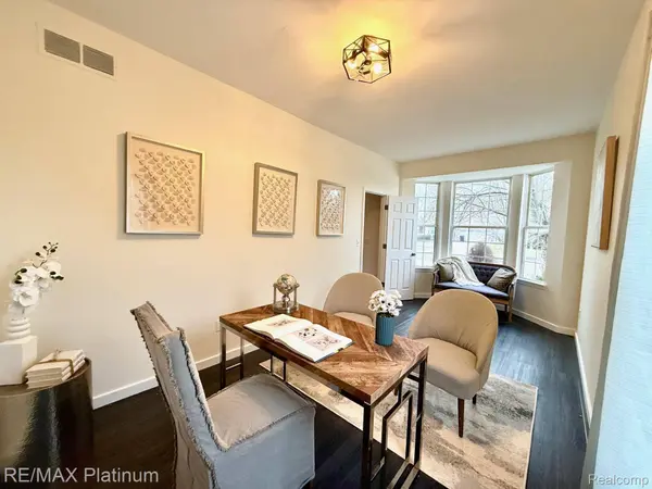 1923 Andover BLVD, Hartland Township, MI 48843