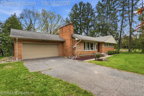 1546 S Milford RD, Milford Charter Township, MI 48381