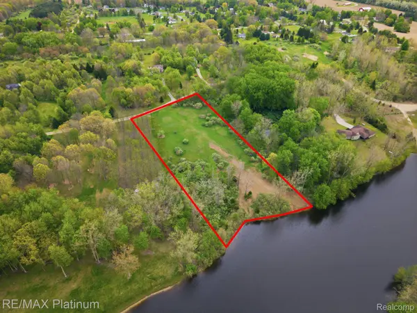 0 Hannah Jane DR, Handy Township, MI 48836