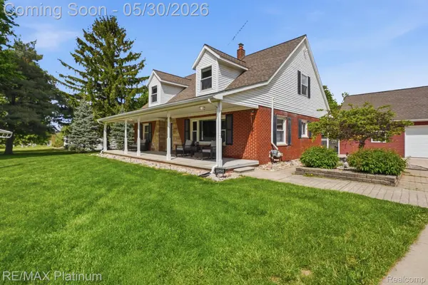 11025 Hamburg RD, Hamburg Township, MI 48189