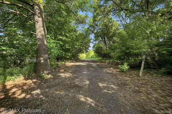 0 Henry ST, Howell, MI 48843